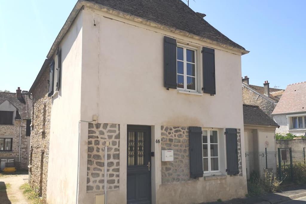 Petite Maison De Village Maincy Exterior foto